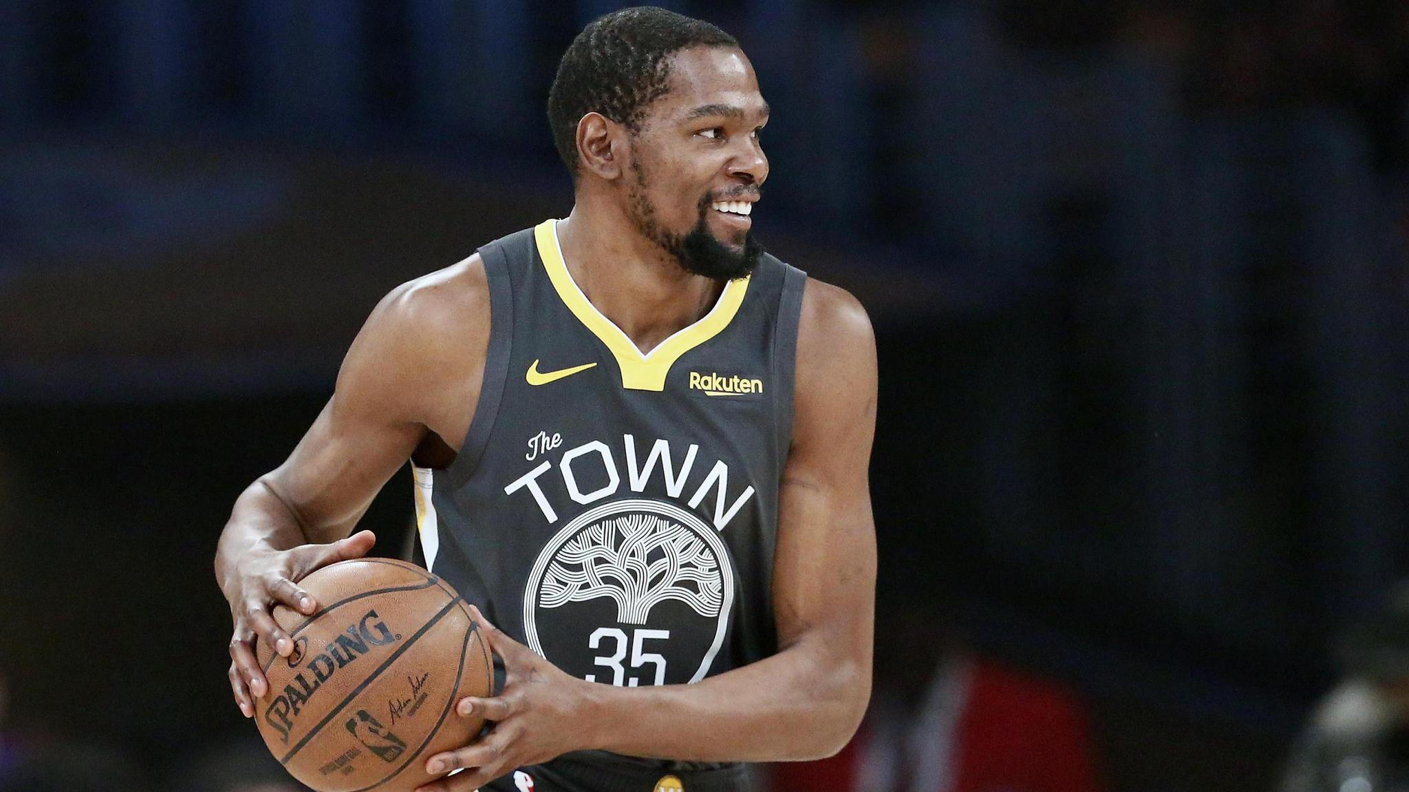 位球员的个 位球员的个